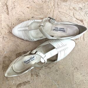 Vintage White Leather Upper Low Heel T- Strap Sandal Carriage Court Brazil